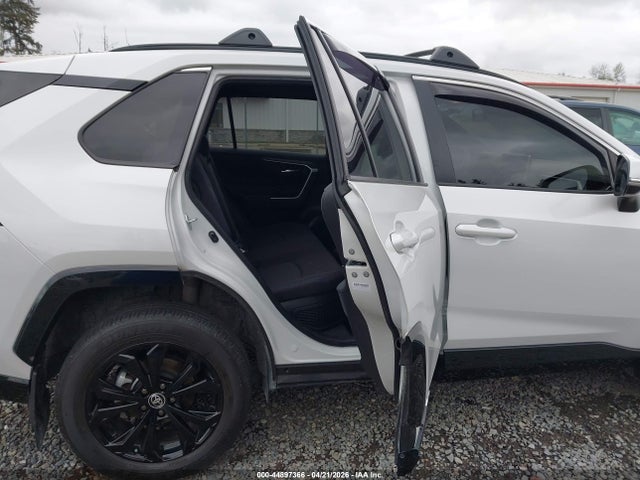 JTM16RFV3PD549057 Toyota Rav4 Hybrid Se