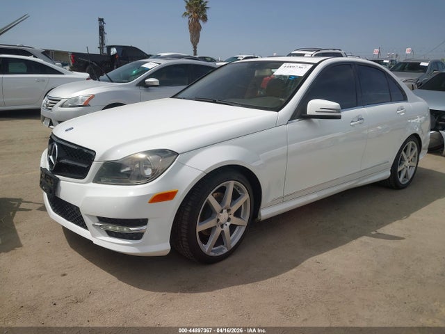 Aukcja sprzedaży 2014 Mercedes-benz C 250 Sport, vin: WDDGF4HB3EG229593, numer aukcji: 44897367