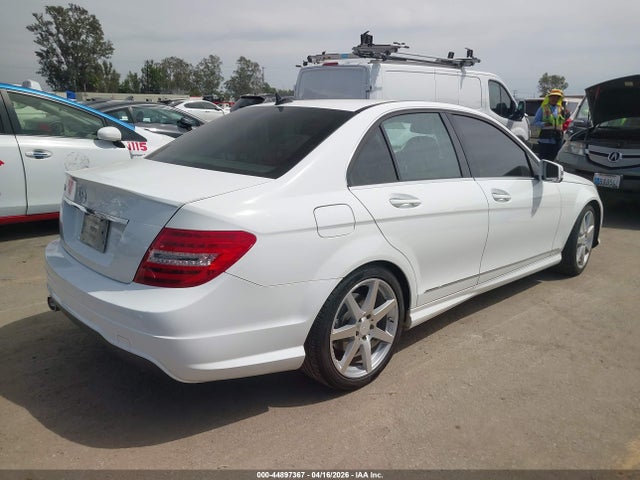 Aukcja sprzedaży 2014 Mercedes-benz C 250 Sport, vin: WDDGF4HB3EG229593, numer aukcji: 44897367