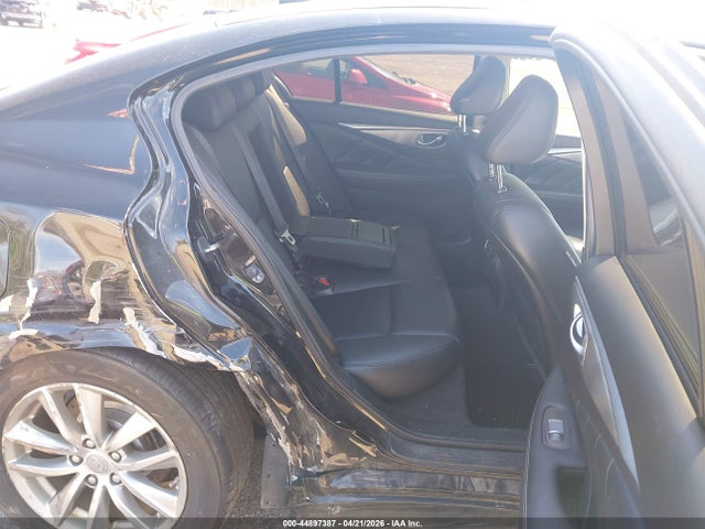 2015 Infiniti Q50 Premium მანქანა იყიდება აუქციონზე, vin: JN1BV7ARXFM399438, აუქციონის ნომერი: 44897387