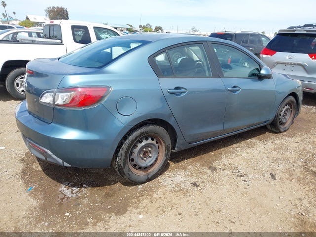 44897402 :رقم المزاد ، JM1BL1UF7B1391794 vin ، 2011 Mazda Mazda3 I Sport مزاد بيع