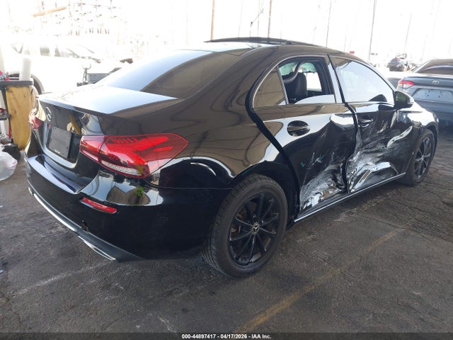 44897417 :رقم المزاد ، WDD3G4EB7LW037709 vin ، 2020 Mercedes-benz A 220 مزاد بيع