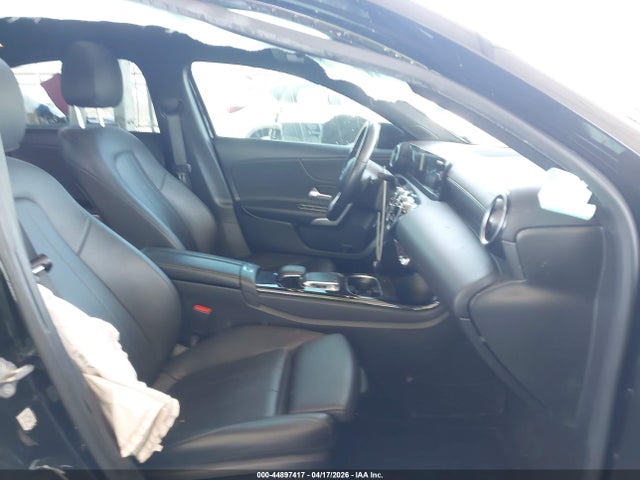 44897417 :رقم المزاد ، WDD3G4EB7LW037709 vin ، 2020 Mercedes-benz A 220 مزاد بيع