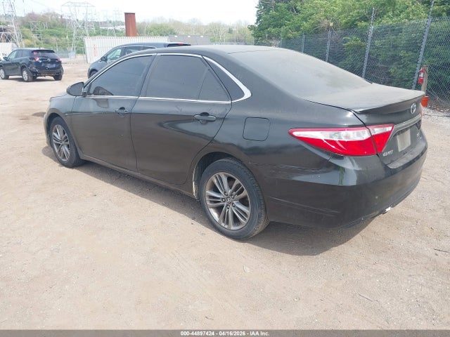 4T1BF1FK5HU616928 Toyota CAMRY SE