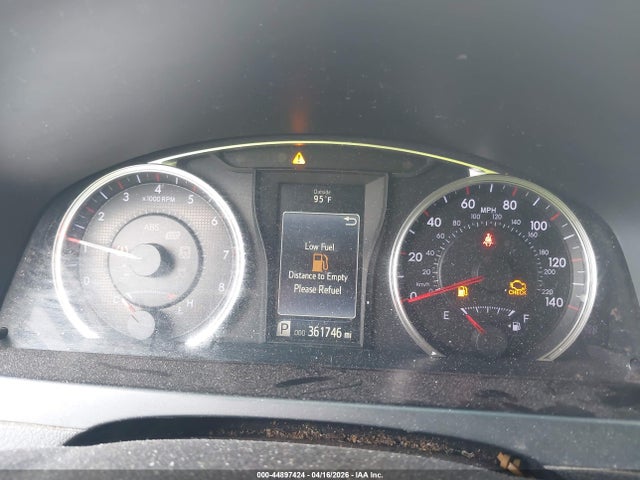 4T1BF1FK5HU616928 Toyota CAMRY SE