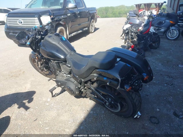 1HD1YXZ18NB029158 Harley-Davidson Fxlrst