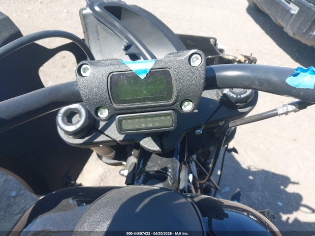 1HD1YXZ18NB029158 Harley-Davidson Fxlrst