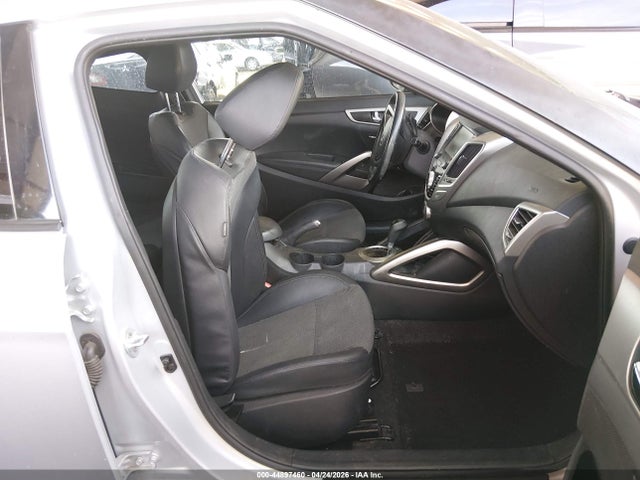 Продажа на аукционе авто 2016 Hyundai Veloster, vin: KMHTC6AD7GU285299, номер лота: 44897460
