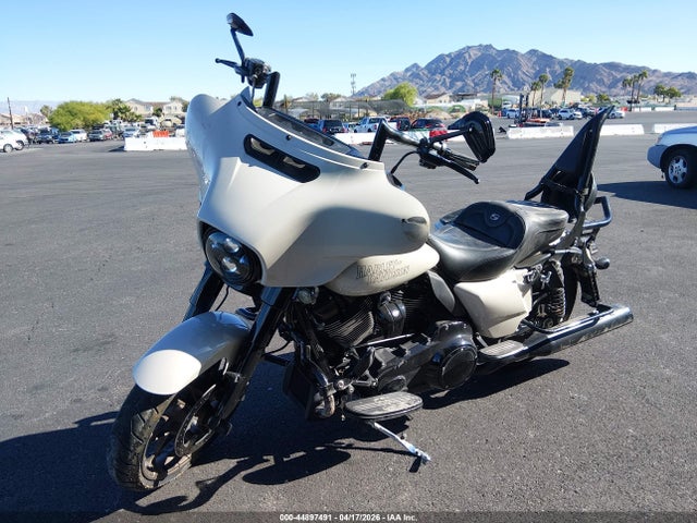 Harley-Davidson Flhxst 2023 1HD1ABL12PB675461 Image 2