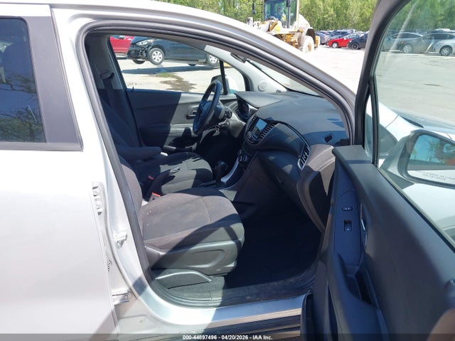 44897496 :رقم المزاد ، 3GNCJKSB7KL399443 vin ، 2019 Chevrolet Trax Ls مزاد بيع