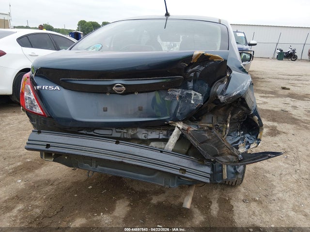 Продаж на аукціоні авто 2017 Nissan Versa 1.6 S, vin: 3N1CN7AP1HL854208, номер лоту: 44897543