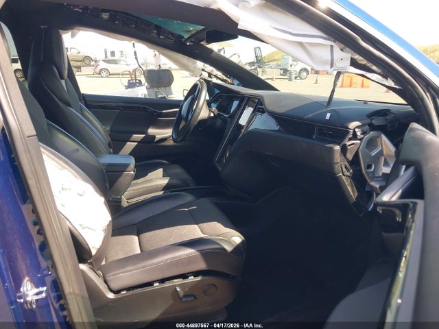 Продаж на аукціоні авто 2018 Tesla Model X 100d/75d/p100d, vin: 5YJXCAE21JF102478, номер лоту: 44897567