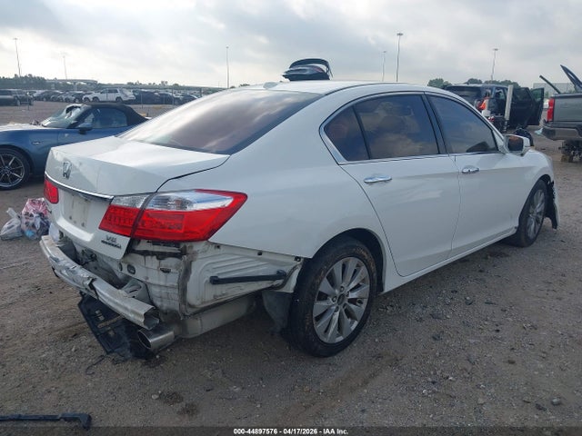 2015 Honda Accord Touring მანქანა იყიდება აუქციონზე, vin: 1HGCR3F92FA004078, აუქციონის ნომერი: 44897576