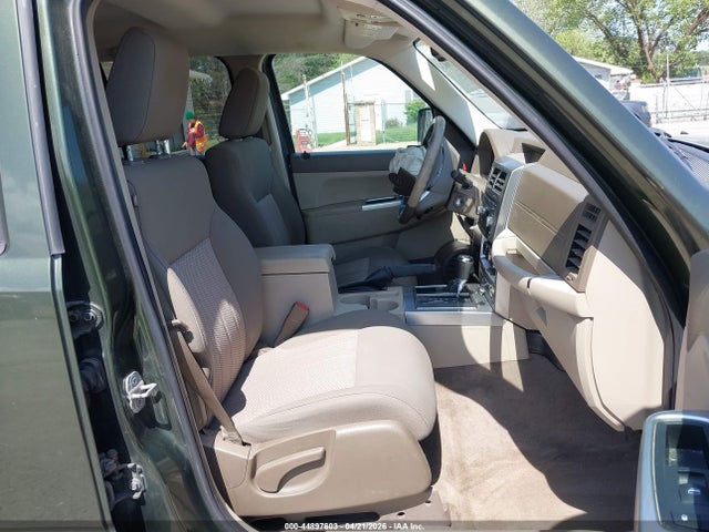 44897603 :رقم المزاد ، 1J8GN58K48W195864 vin ، 2008 Jeep Liberty Limited Edition مزاد بيع