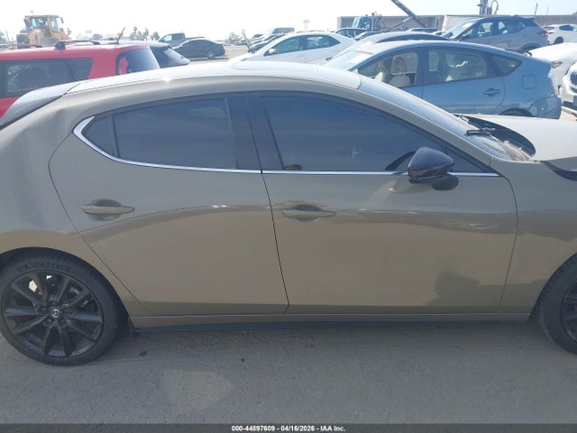 44897609 :رقم المزاد ، JM1BPBYYXR1710864 vin ، 2024 Mazda Mazda3 2.5 Carbon Turbo مزاد بيع