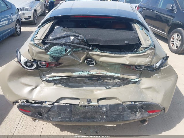 44897609 :رقم المزاد ، JM1BPBYYXR1710864 vin ، 2024 Mazda Mazda3 2.5 Carbon Turbo مزاد بيع