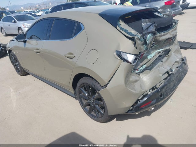 44897609 :رقم المزاد ، JM1BPBYYXR1710864 vin ، 2024 Mazda Mazda3 2.5 Carbon Turbo مزاد بيع