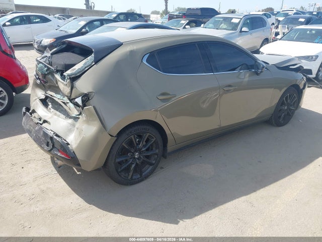 44897609 :رقم المزاد ، JM1BPBYYXR1710864 vin ، 2024 Mazda Mazda3 2.5 Carbon Turbo مزاد بيع