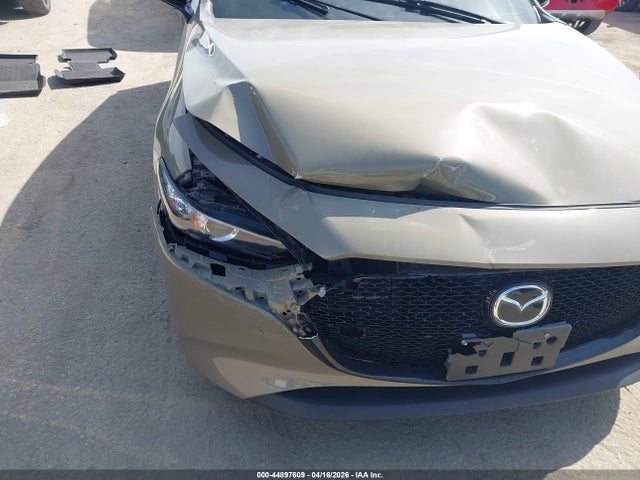 44897609 :رقم المزاد ، JM1BPBYYXR1710864 vin ، 2024 Mazda Mazda3 2.5 Carbon Turbo مزاد بيع