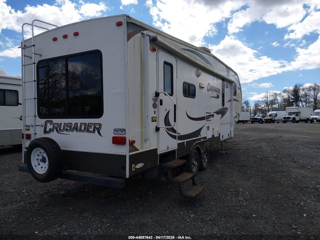 44897642 :رقم المزاد ، 5ZT3CSRB6CD111247 vin ، 2012 Forest River Crusader مزاد بيع