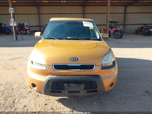 44897646 :رقم المزاد ، KNDJT2A27B7213898 vin ، 2011 Kia Soul + مزاد بيع