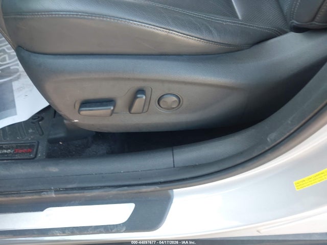 2020 Hyundai Tucson Limited მანქანა იყიდება აუქციონზე, vin: KM8J3CALXLU135453, აუქციონის ნომერი: 44897677