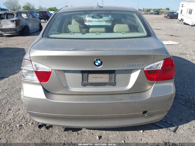 Продажа на аукционе авто 2008 Bmw 328i, vin: WBAVC53558FZ89002, номер лота: 44897701