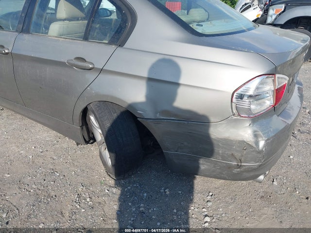 Продажа на аукционе авто 2008 Bmw 328i, vin: WBAVC53558FZ89002, номер лота: 44897701