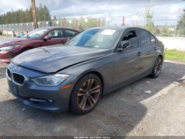 2014 Bmw 328i მანქანა იყიდება აუქციონზე, vin: WBA3C1C57EK110375, აუქციონის ნომერი: 44897706