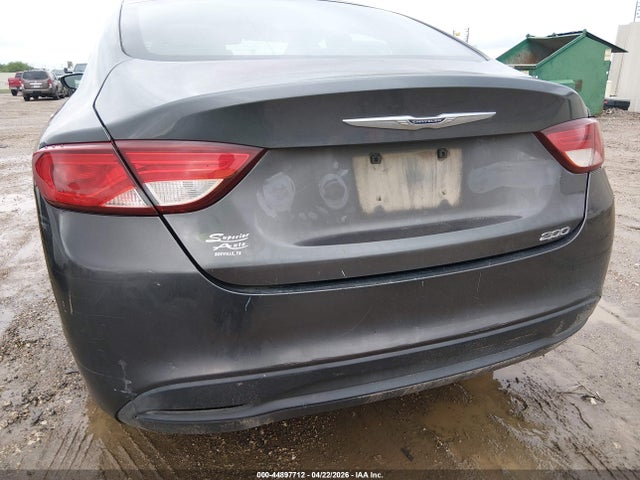 1C3CCCFB7GN153734 Chrysler 200 LX