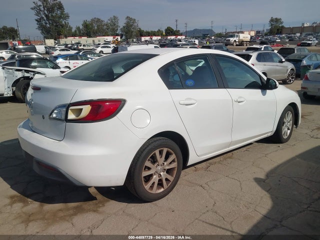 2011 Mazda Mazda3 I Sport მანქანა იყიდება აუქციონზე, vin: JM1BL1UG4B1490551, აუქციონის ნომერი: 44897729