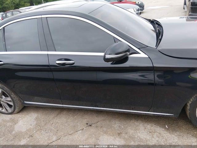 Продажа на аукционе авто 2018 Mercedes-benz C 300, vin: 55SWF4JB5JU235723, номер лота: 44897772