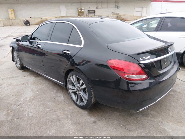 Продажа на аукционе авто 2018 Mercedes-benz C 300, vin: 55SWF4JB5JU235723, номер лота: 44897772