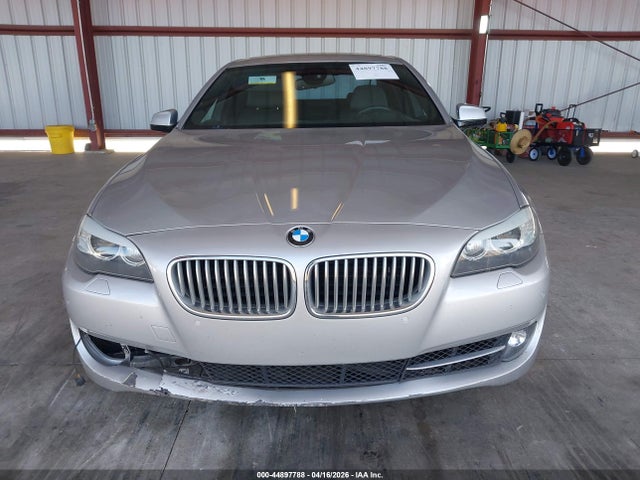 44897788 :رقم المزاد ، WBAFR9C51CDV58395 vin ، 2012 Bmw 550i مزاد بيع