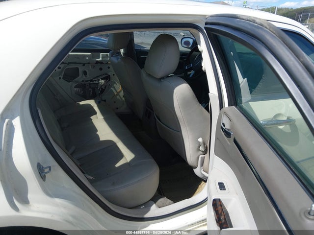 44897798 :رقم المزاد ، 2C3KK63T19H571439 vin ، 2009 Chrysler 300c Awd مزاد بيع