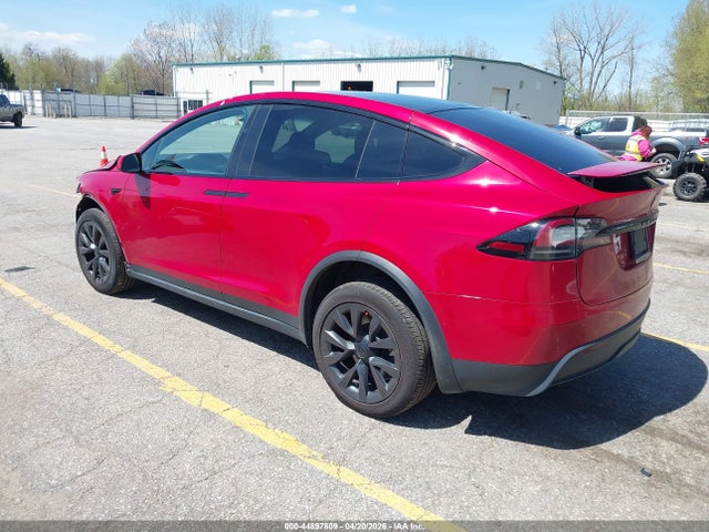 2022 Tesla Model X Dual Motor All-wheel Drive მანქანა იყიდება აუქციონზე, vin: 7SAXCAE57NF349250, აუქციონის ნომერი: 44897809
