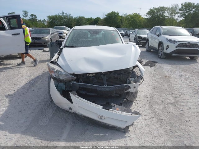 44897811 :رقم المزاد ، 3MYDLBJV3LY701285 vin ، 2020 Toyota Yaris Le مزاد بيع