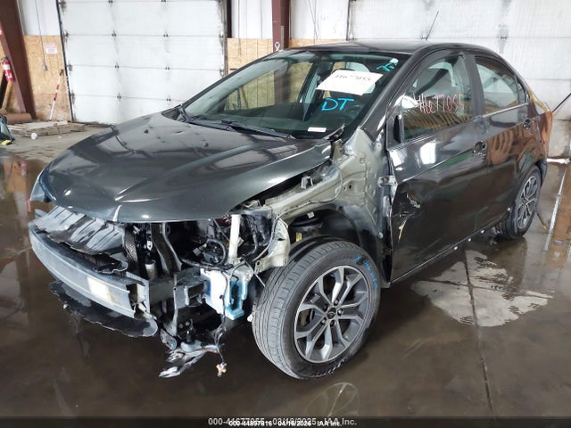 Chevrolet Sonic Lt Auto 2018 1G1JD5SH1J4128873 Image 2