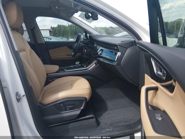 2021 Audi Q7 Premium Plus 55 Tfsi Quattro Tiptronic მანქანა იყიდება აუქციონზე, vin: WA1LXAF79MD020825, აუქციონის ნომერი: 44897842
