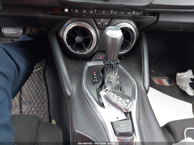 1G1FB1RS3H0212992 Chevrolet Camaro 1lt