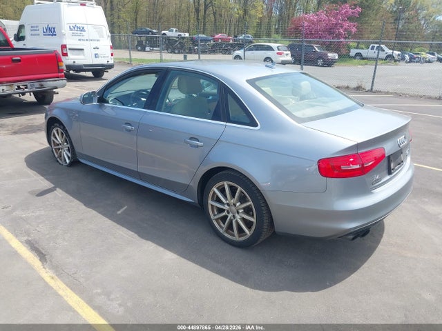 44897865 :رقم المزاد ، WAUBFAFL0GN002968 vin ، 2016 Audi A4 2.0t Premium مزاد بيع
