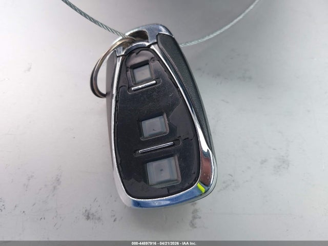2GNAXHEV1J6254089 Chevrolet EQUINOX LS