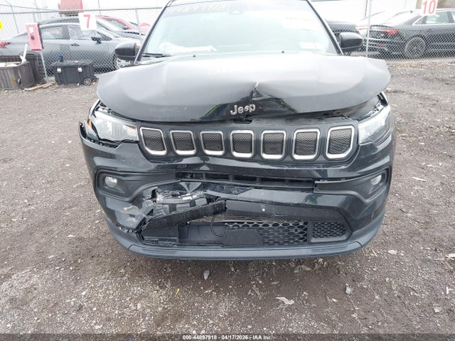 2022 Jeep Compass Latitude 4x4 მანქანა იყიდება აუქციონზე, vin: 3C4NJDBB1NT208102, აუქციონის ნომერი: 44897918