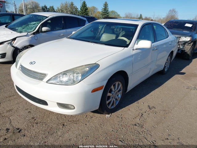 44897929 :رقم المزاد ، JTHBF30G725033054 vin ، 2002 Lexus Es 300 مزاد بيع