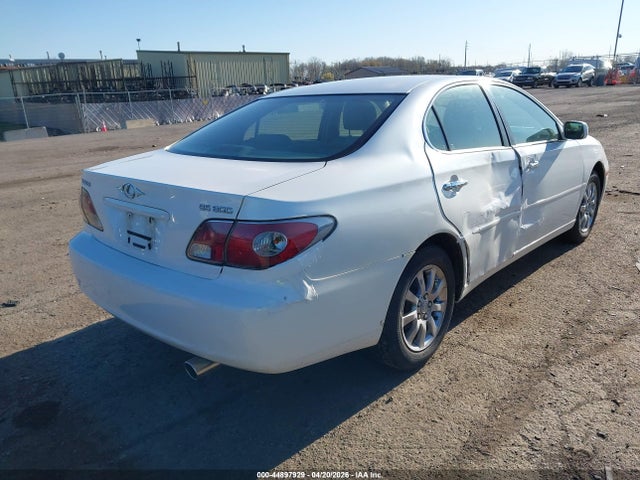 44897929 :رقم المزاد ، JTHBF30G725033054 vin ، 2002 Lexus Es 300 مزاد بيع