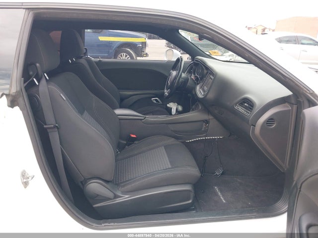 Продаж на аукціоні авто 2016 Dodge Challenger Sxt, vin: 2C3CDZAG0GH254738, номер лоту: 44897940