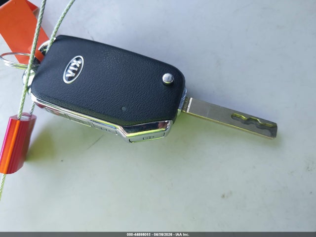 KNDJ63AU3L7057603 KIA Soul Gt-line