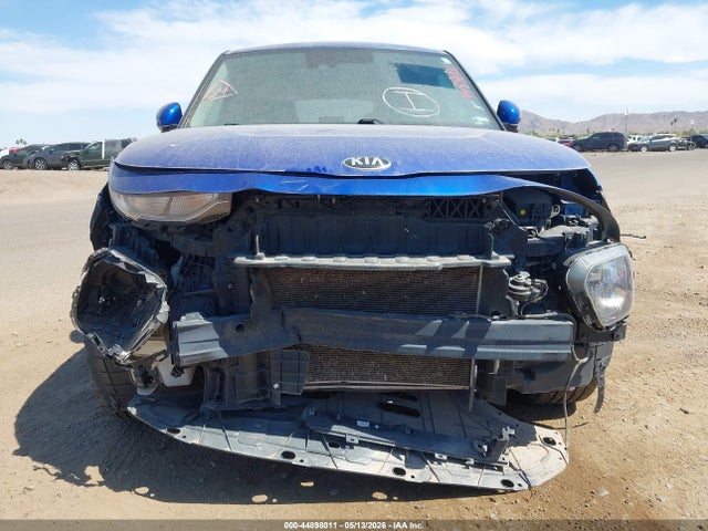 KNDJ63AU3L7057603 KIA Soul Gt-line