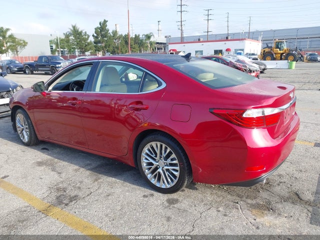 44898016 :رقم المزاد ، JTHBK1GG2D2002451 vin ، 2013 Lexus Es 350 مزاد بيع