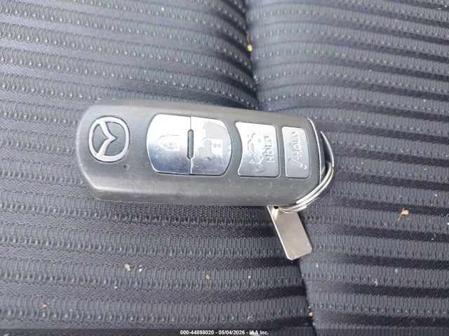 44898020 :رقم المزاد ، 3MZBM1V72FM230019 vin ، 2015 Mazda Mazda3 I Touring مزاد بيع